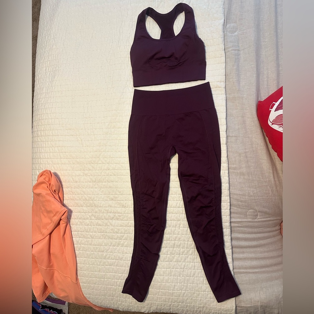 Fabletics Purple Leggings and sports bra set